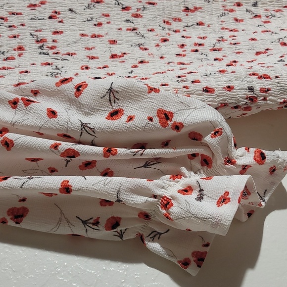 Melloday White Red Floral Peplum Blouse Short Top sz M GUC - Picture 5 of 8